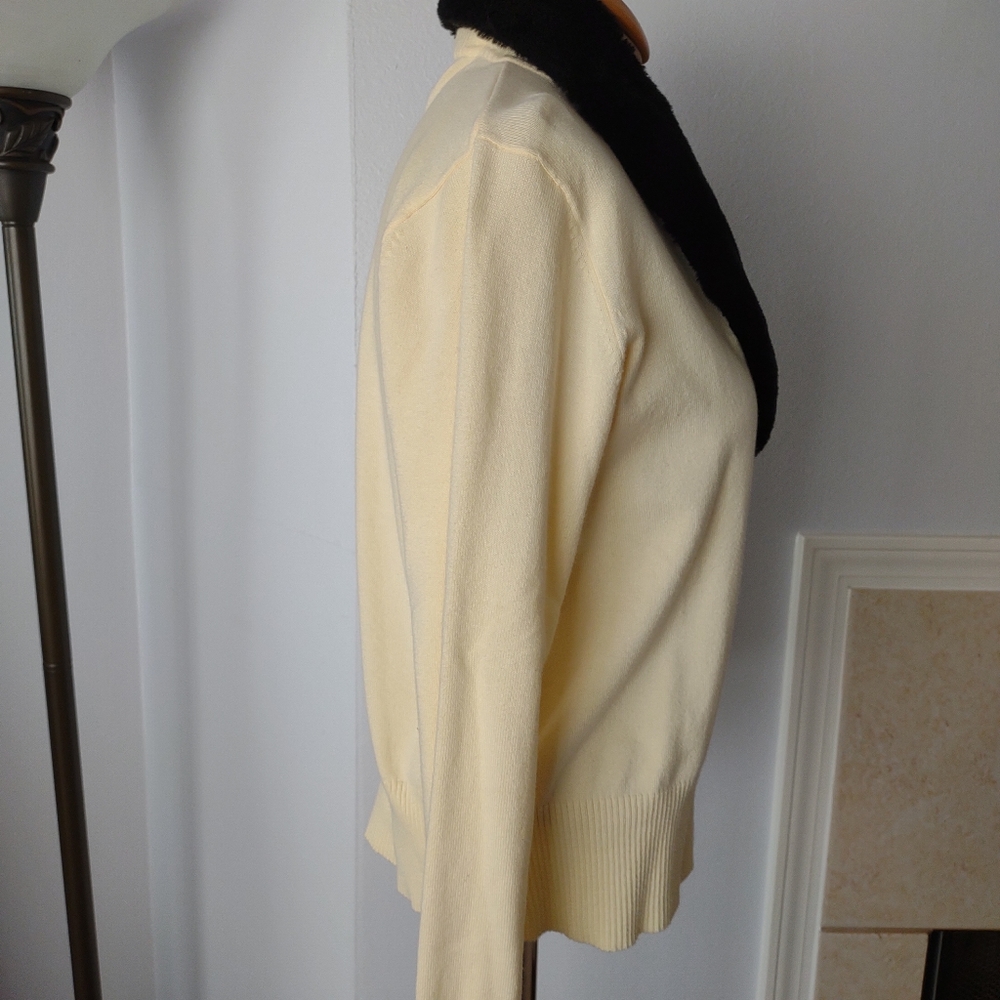 Faux  Fur Collar Sweater Detachable Quit LUXURY - Picture 5 of 8